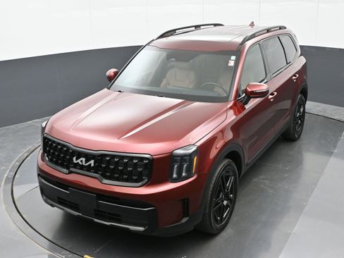 Used 2024 Kia Telluride EX X-Line image 34