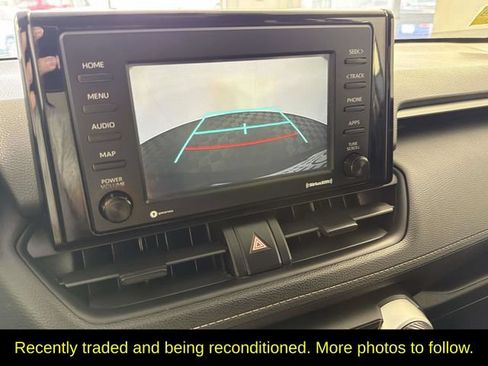 Used 2021 Toyota RAV4 XLE AWD/4WD image 23