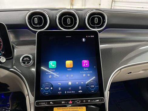 Used 2026 Mercedes-Benz GLC 300 image 13