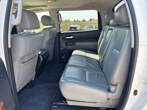 Used 2012 Toyota Tundra Limited w/ Memory Pkg image 22