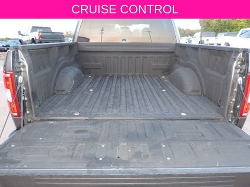 Used 2018 Ford F150 XLT RWD image 12