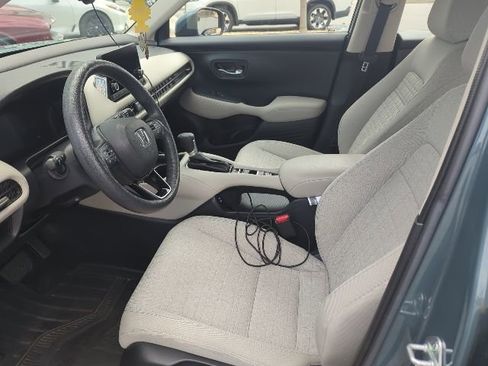 Certified 2024 Honda HR-V LX image 4