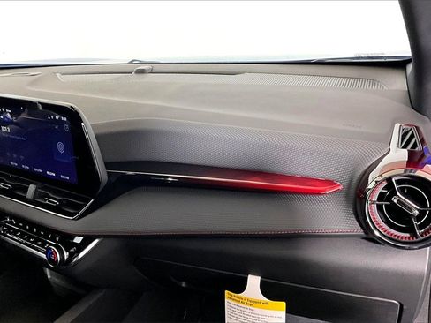 Used 2026 Chevrolet Equinox RS w/ Convenience Package III image 12