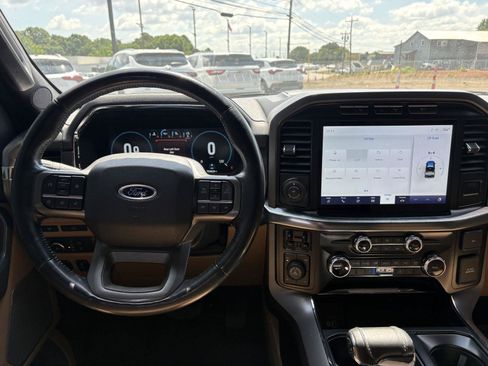 Used 2022 Ford F150 Lariat w/ Trailer Tow Package AWD/4WD image 7