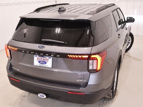 New 2026 Ford Explorer Active image 35