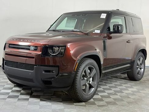 New 2026 Land Rover Defender 90 X-Dynamic SE AWD/4WD image 2