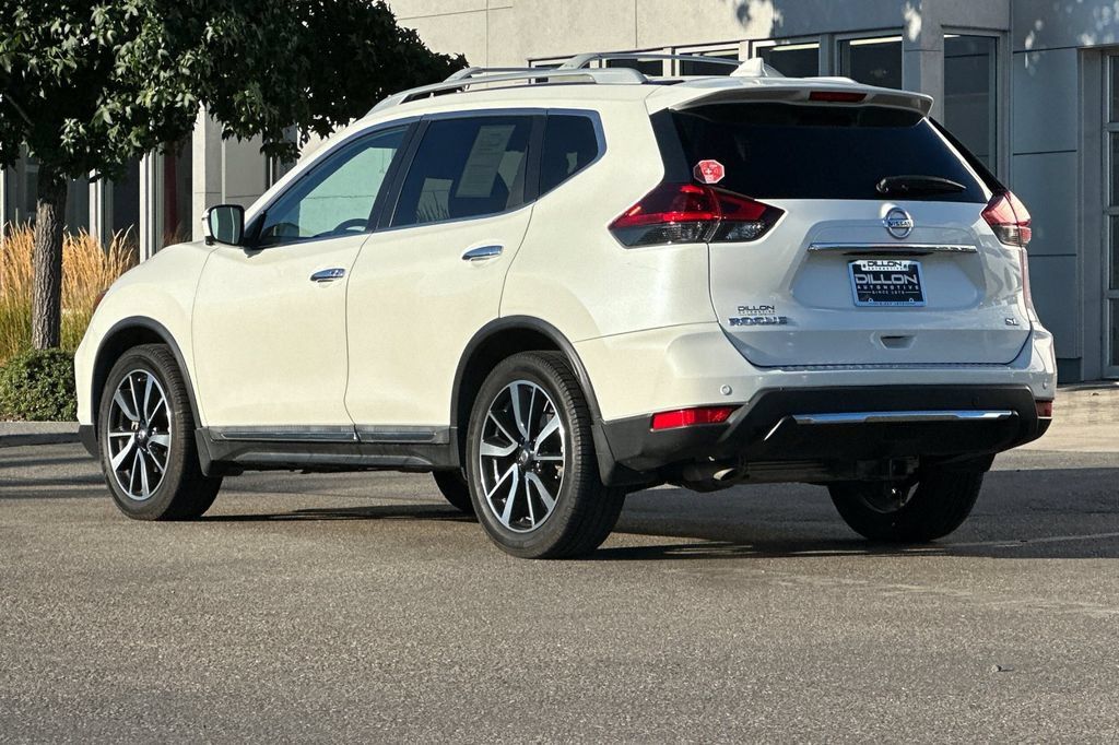 Used 2020 Nissan Rogue SL FWD image 9