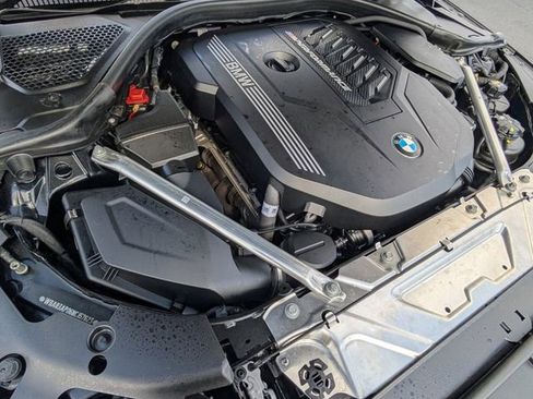 Used 2022 BMW M440i Coupe w/ Premium Package image 20