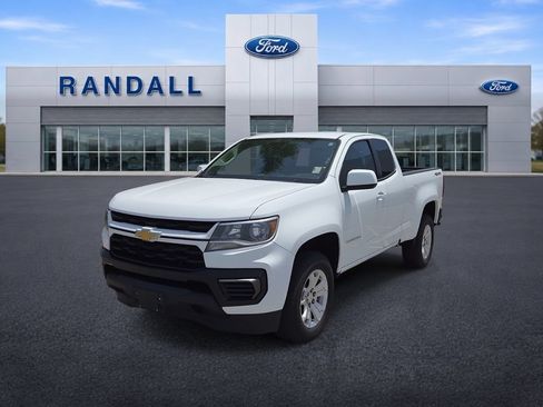 Used 2022 Chevrolet Colorado LT w/ Fleet Safety Package AWD/4WD image 2