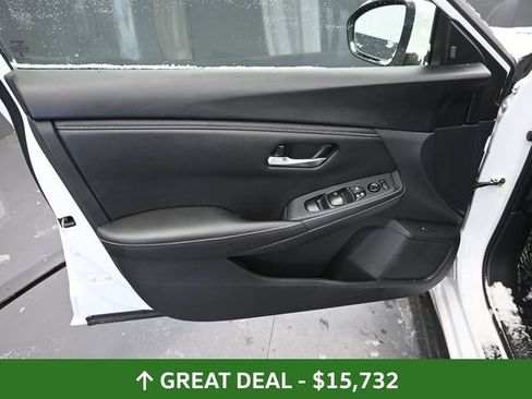 Used 2024 Nissan Sentra SV w/ Trunk Package image 20