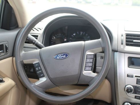 Used 2011 Ford Fusion SE w/ 202A Rapid Spec Order Code FWD image 13