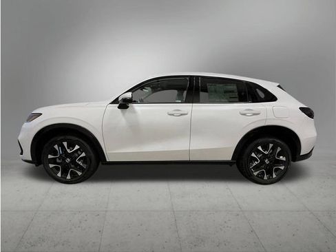 New 2027 Honda HR-V EX-L image 2