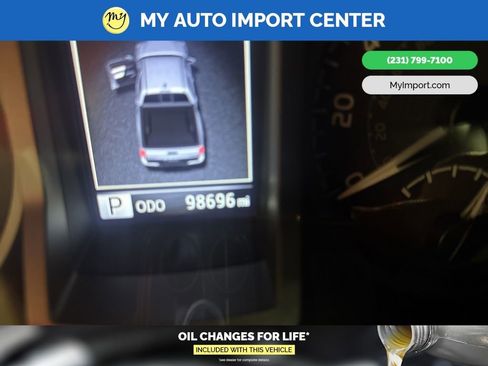 Used 2017 Toyota Tacoma TRD Off-Road w/ Tow Package image 19