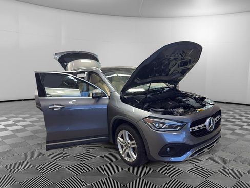 Used 2021 Mercedes-Benz GLA 250 4MATIC image 9