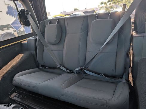 Used 2023 Jeep Wrangler Sport AWD/4WD image 14