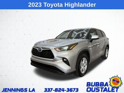 Used 2023 Toyota Highlander LE