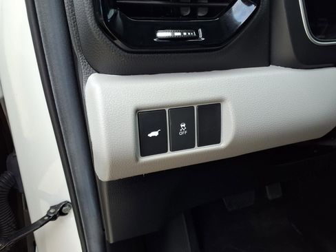 Used 2025 Honda Pilot EX-L image 22
