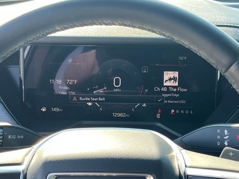 Used 2025 GMC Acadia Elevation image 19