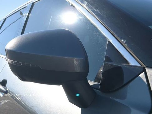 Used 2021 Nissan Rogue SV image 12