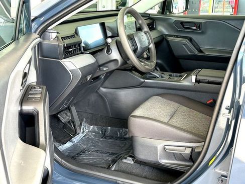 Used 2026 Toyota RAV4 LE FWD image 10