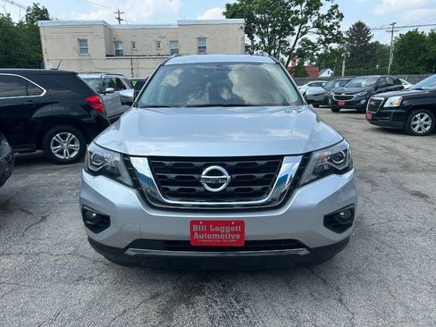 Used 2019 Nissan Pathfinder SL image 3