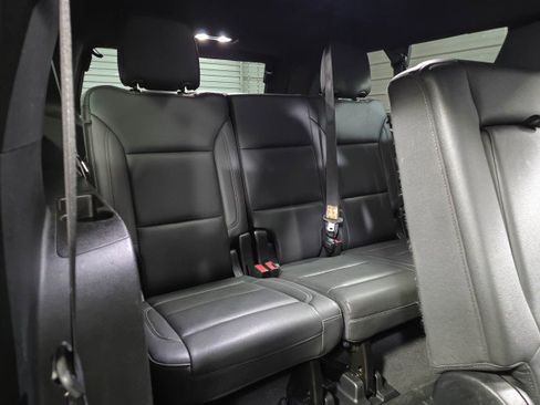 Used 2022 Chevrolet Suburban Z71 w/ Max Trailering Package image 20