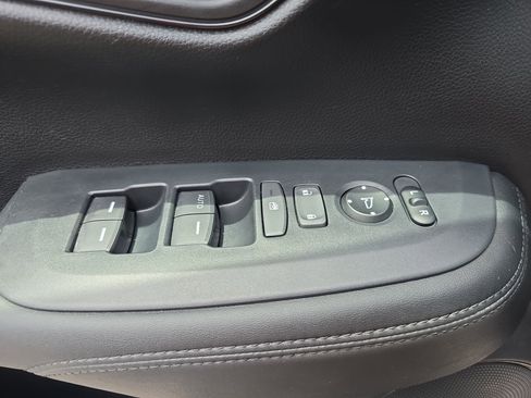 Used 2024 Honda HR-V LX image 26