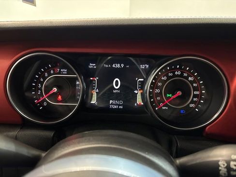 Used 2019 Jeep Wrangler Unlimited Rubicon AWD/4WD image 14