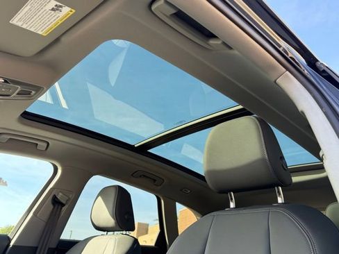 Used 2025 Audi Q5 2.0T Premium w/ Convenience Package image 14