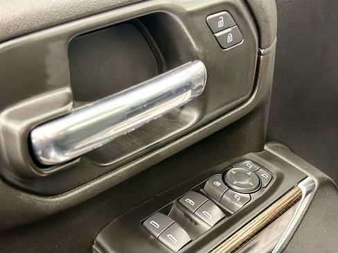 Used 2020 Chevrolet Silverado 2500 LT w/ All Star Edition image 17