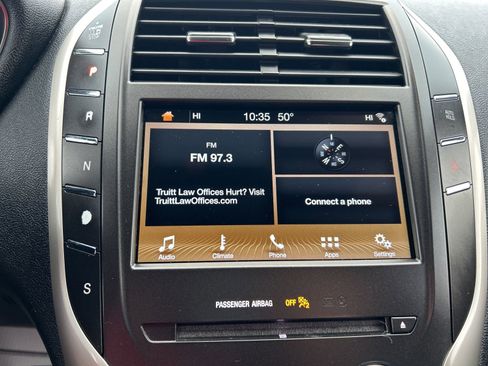 Used 2017 Lincoln MKC Premiere image 30