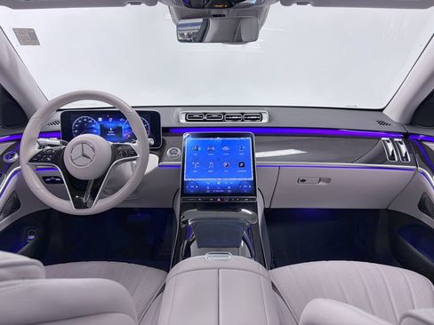 Certified 2023 Mercedes-Benz S 500 4MATIC image 3