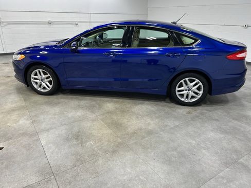 Used 2014 Ford Fusion SE image 8