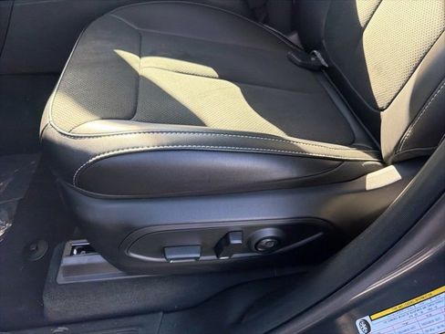 New 2025 Jeep Grand Cherokee 4WD image 10