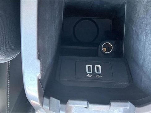 Used 2016 Ford Escape SE w/ Equipment Group 201A FWD image 16