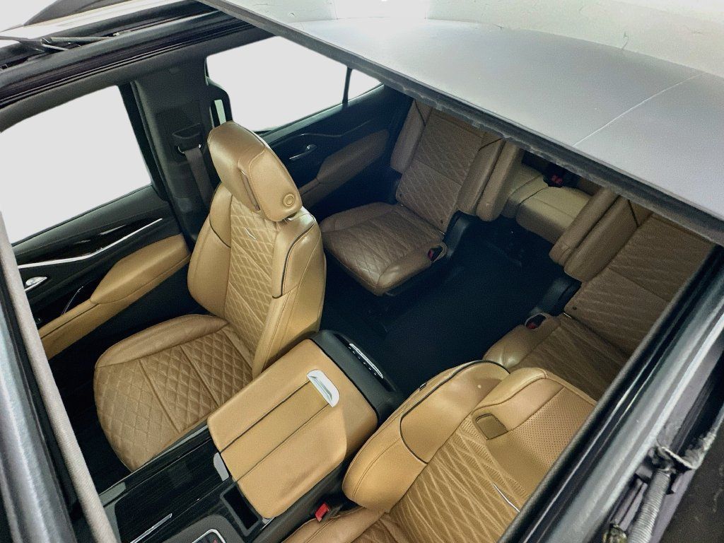 Used 2021 Cadillac Escalade Premium Luxury w/ Driver Assist Tech Package AWD/4WD image 14