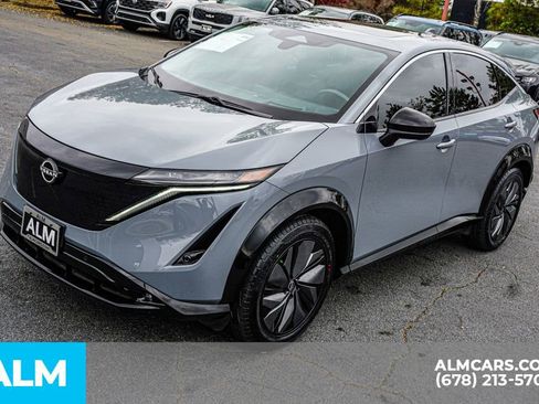 Used 2024 Nissan Ariya FWD image 15