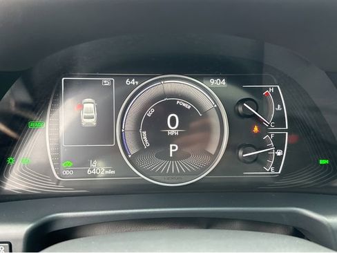 Certified 2025 Lexus ES 300h w/ Premium Package image 33