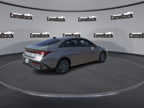 Certified 2024 Hyundai Elantra SEL FWD image 7