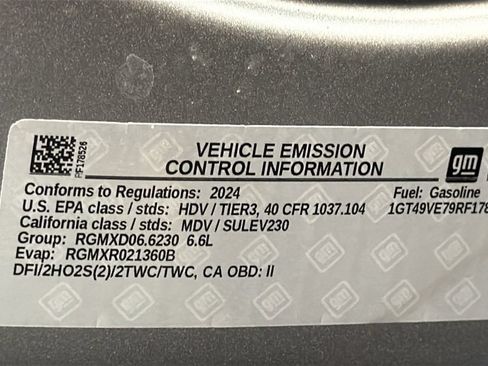 Used 2024 GMC Sierra 3500 AT4 w/ AT4 Preferred Package AWD/4WD image 35