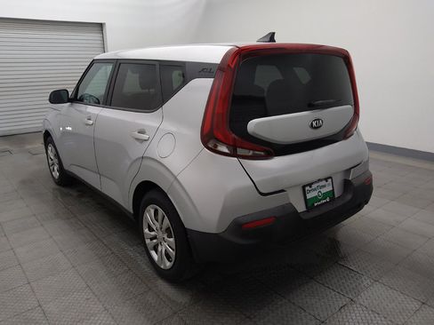 Used 2021 Kia Soul LX FWD image 5
