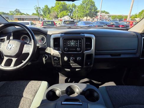Used 2015 RAM 1500 Big Horn AWD/4WD image 17