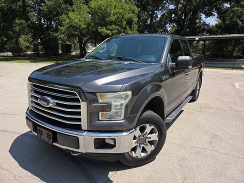 Used 2015 Ford F150 XLT w/ Equipment Group 301A Mid AWD/4WD image 2