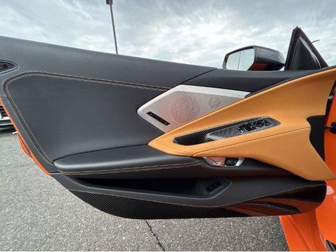 Used 2022 Chevrolet Corvette Stingray Preferred Cpe w/ Z51 Performance Package RWD image 16