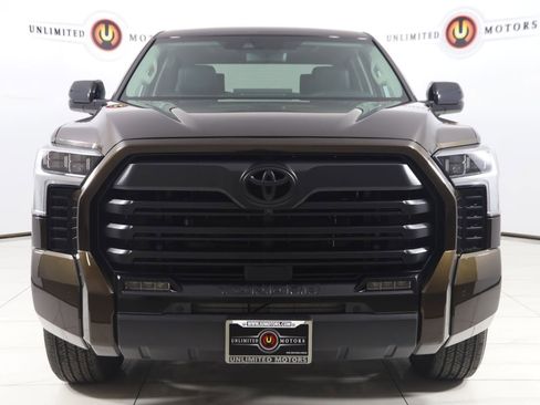 Used 2024 Toyota Tundra Limited AWD/4WD image 55
