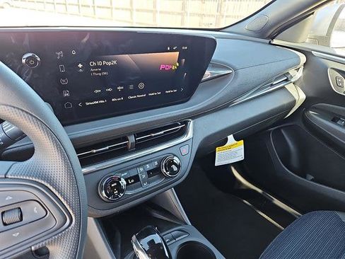 New 2026 Buick Envista Preferred image 19