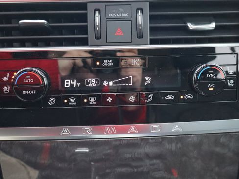 Used 2024 Nissan Armada Platinum w/ Captain's Chairs Package image 23