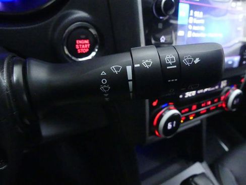 Used 2019 Subaru Outback 2.5i Limited w/ Popular Package #2 image 20