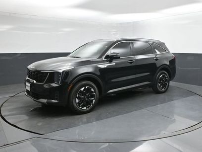 Used 2024 Kia Sorento S
