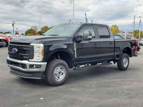 New 2026 Ford F250 XL w/ 360-Degree Camera Package image 3